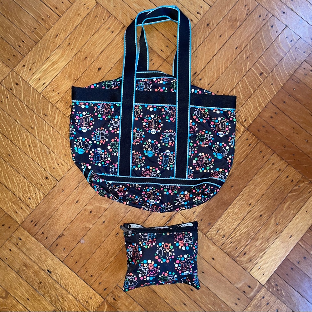 LesportSac Ciao Bello Amore Large Black Tote + Matching Zip Pouch